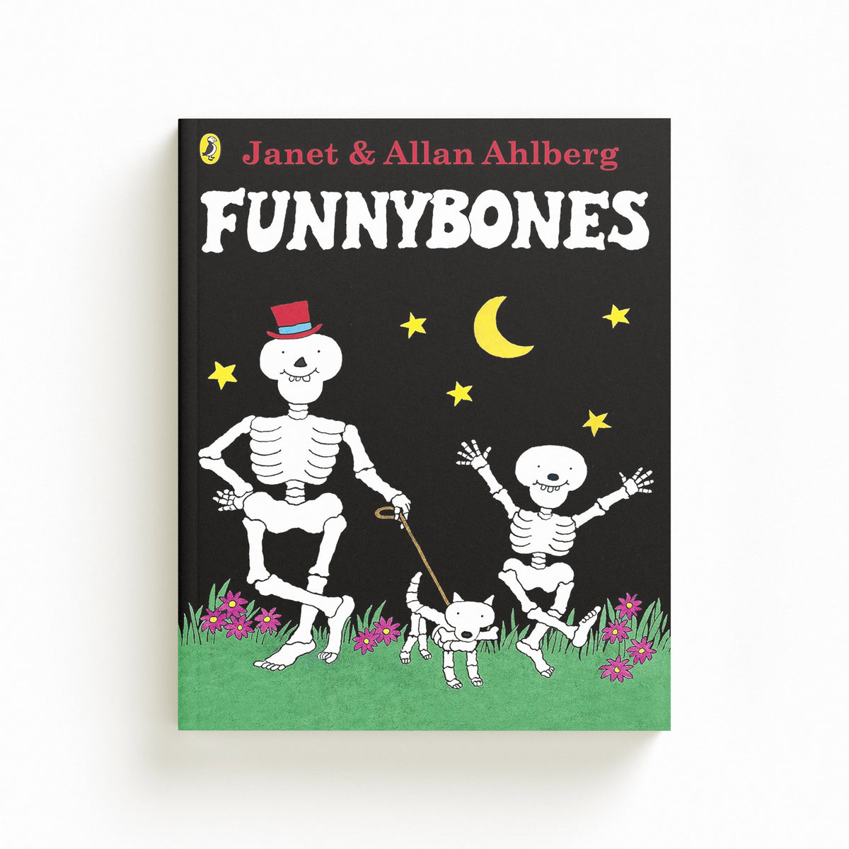 Funnybones by Allan Ahlberg; Janet Ahlberg; 9780140565812