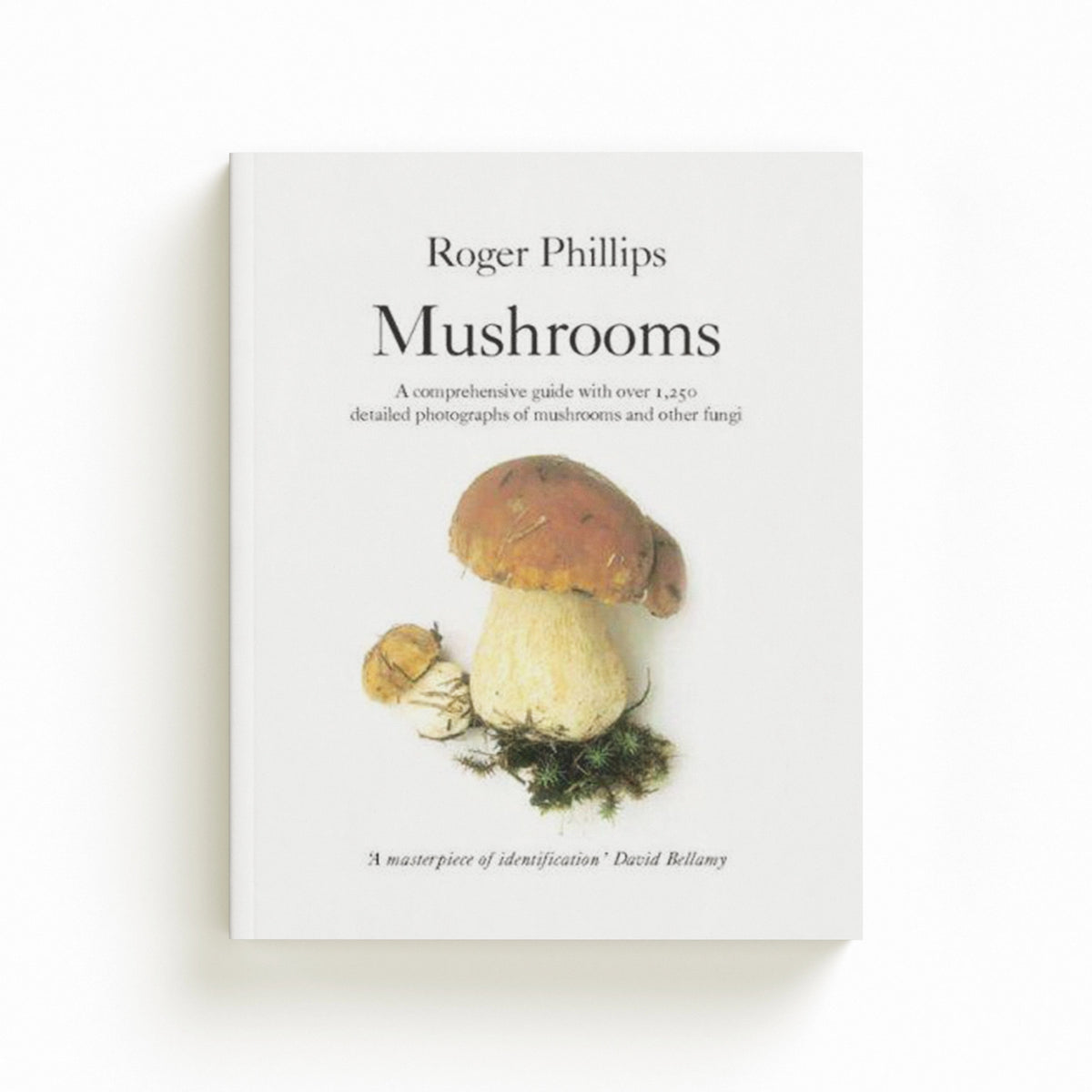 Mushrooms by Roger Phillips; 9780330442374