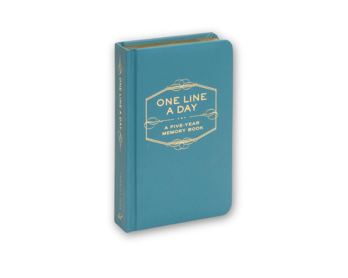 One Line A Day: A Five-Year Memory Book by Chronicle Books; 9780811870191